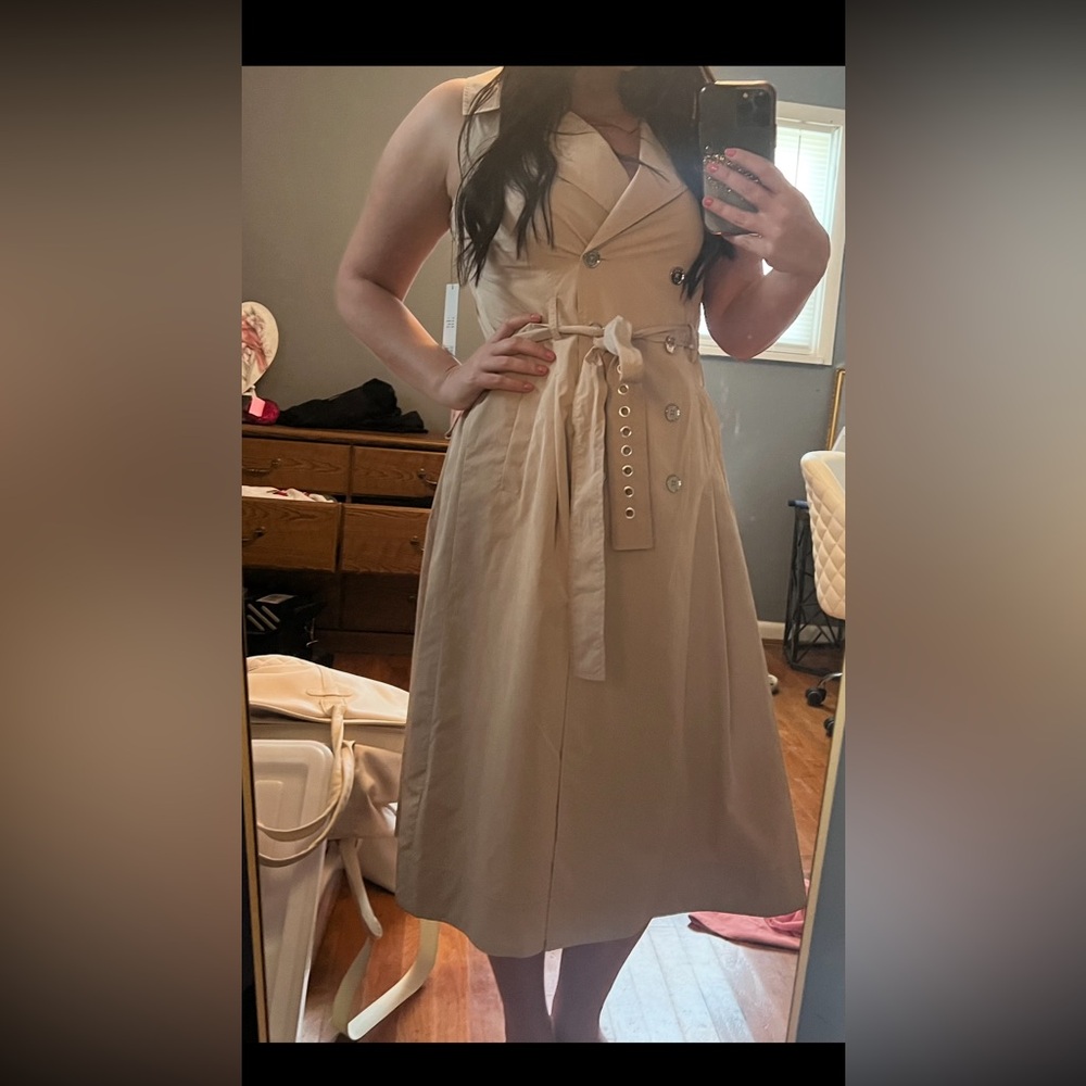Elegant Beige Button-Down Dress